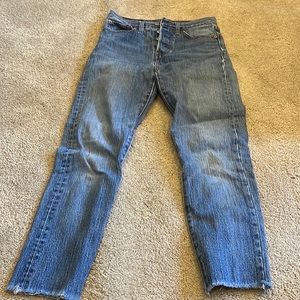 Levis 24, fit like the wedgie straight